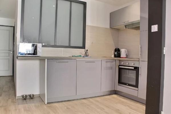 Spécial investisseurs - immeuble - Verdun - 3 F2 - 1 maison - Rénové