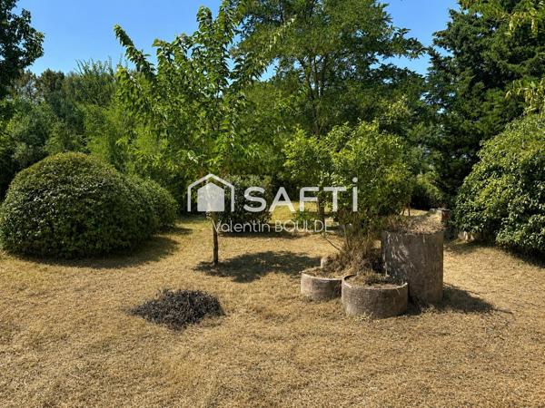 MAISON 5 PIÈCES – 186 m² – TRETS
