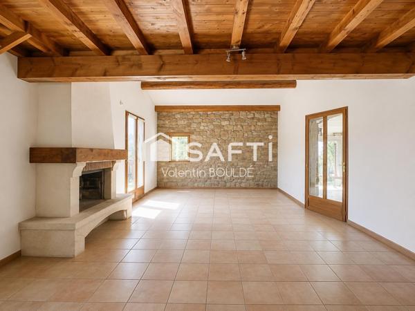 MAISON 5 PIÈCES – 186 m² – TRETS