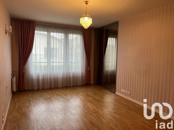 Appartement à vendre 6 pièces 133 m² La Garenne-Colombes
