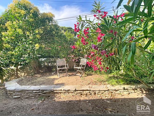 Maison  familliale 4 pièces avec piscine et garage à vendre à Marseille - Quartier La Seignerie/Beauvallon13009