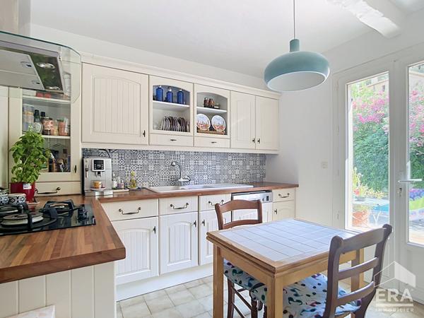 Maison  familliale 4 pièces avec piscine et garage à vendre à Marseille - Quartier La Seignerie/Beauvallon13009
