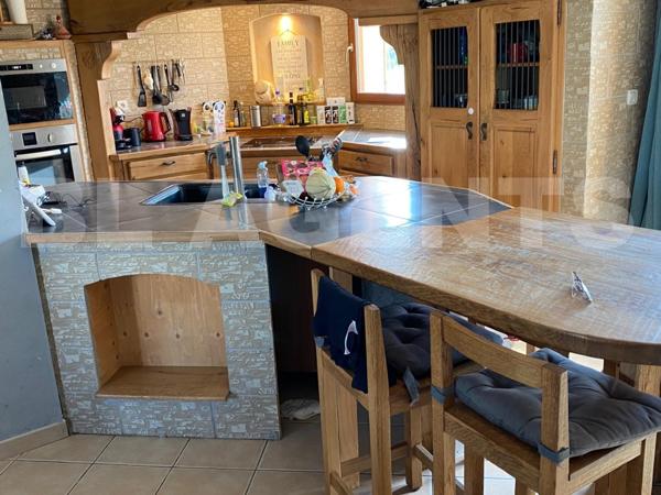 maison/villa 6 pièce(s) 141 m2