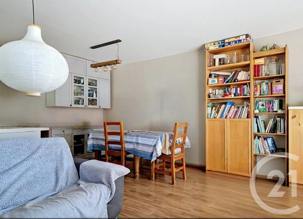 Appartement F4 à vendre  4 pièces - 89,76 m 2   CLERMONT FERRAND  - 63