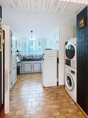 Maison 8 pièces - 4 ch - 176 m² avec garage