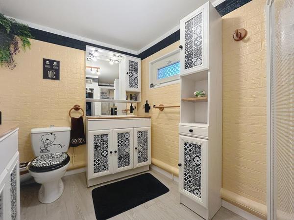 Maison 8 pièces - 4 ch - 176 m² avec garage