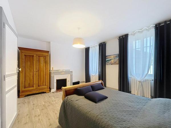 Maison 8 pièces - 4 ch - 176 m² avec garage