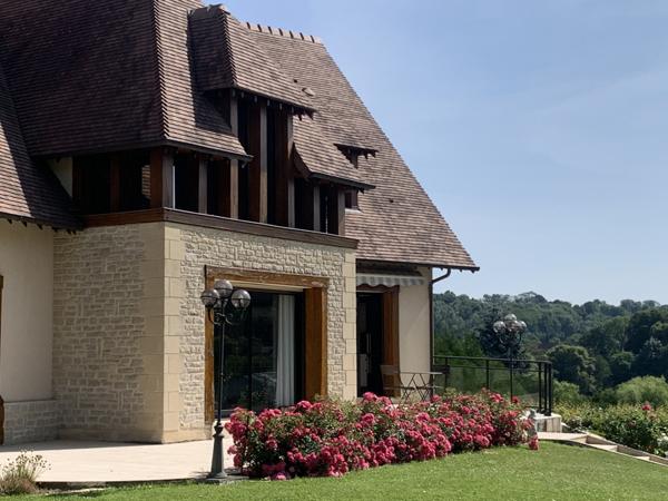 Lisieux (14100) CHARMANTE MAISON CONTEMPORAINE