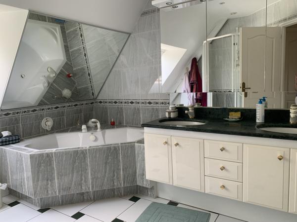 Lisieux (14100) CHARMANTE MAISON CONTEMPORAINE