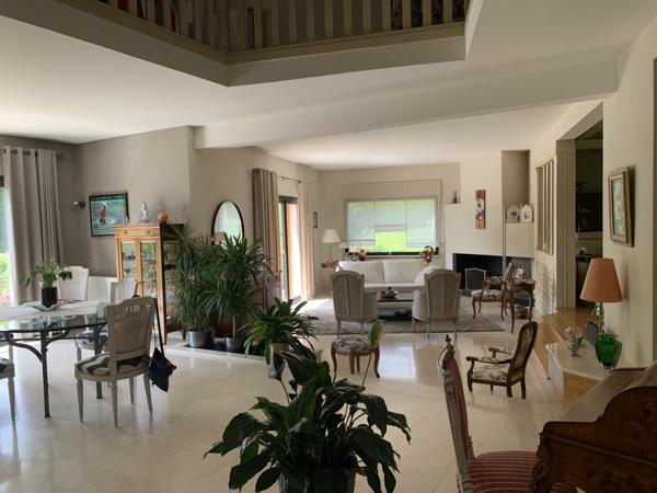 Lisieux (14100) CHARMANTE MAISON CONTEMPORAINE