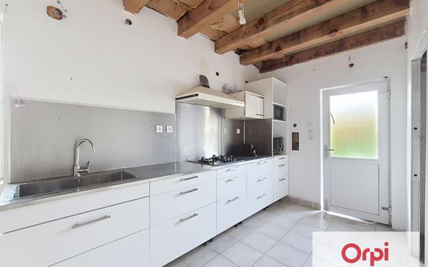 Maison à vendre    5 pièces •  La Dornac