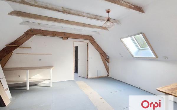 Maison à vendre    5 pièces •  La Dornac