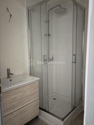 Immeuble de 150 m²