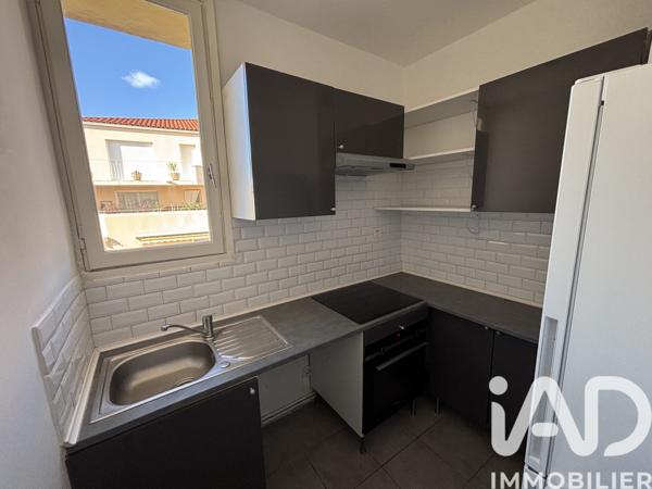 Location appartement 2 pièces 38 m² Hyères