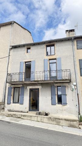 Le Pompidou (48110) Maison de village 7 pièces avec terrasse