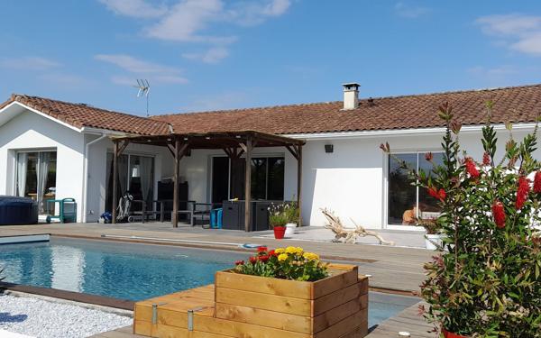 Maison à vendre    5 pièces • 152 m2 Pomarez