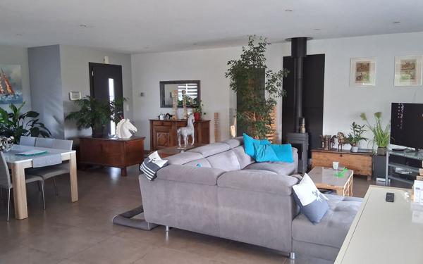 Maison à vendre    5 pièces • 152 m2 Pomarez