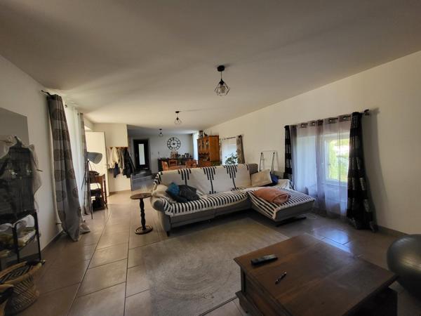 Maison à SAINT-PAUL-LE-JEUNE, 07460 - 6 pièces 155m²