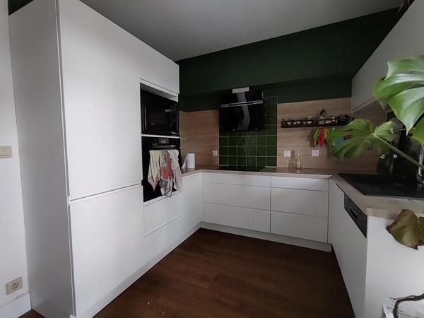 Maison - 9 pièces - 200 m²