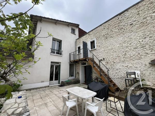 Maison à vendre  12 pièces - 258 m2 OLLAINVILLE - 91