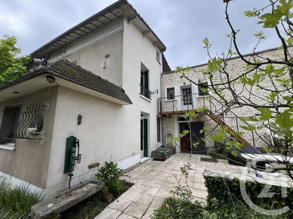 Maison à vendre  12 pièces - 258 m2 OLLAINVILLE - 91