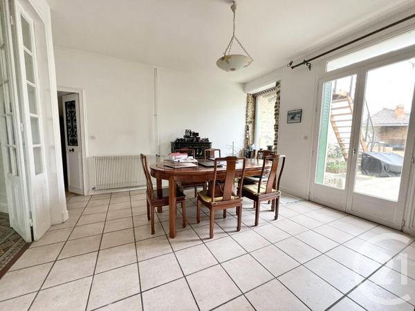 Maison à vendre  12 pièces - 258 m2 OLLAINVILLE - 91