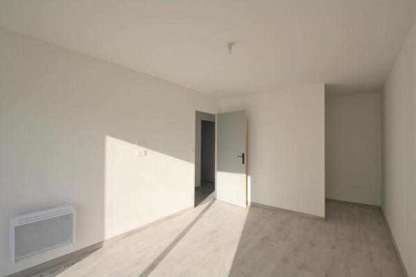 Jolie maison moderne de 129 m², 3 chambres, sur un terrain de 1300 m².