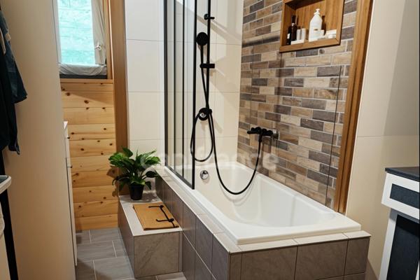 Maison à vendre 4 pièces PUYCAPEL (15)