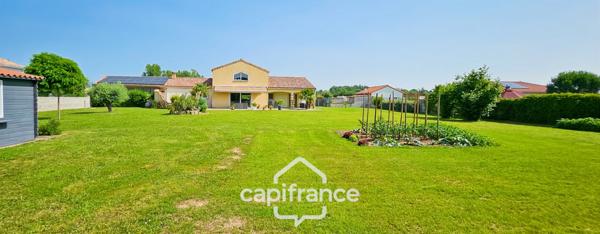 Maison de standing à Vernosc-lès-Annonay – Beaux volumes et parc arboré de plus de 3 000 m².