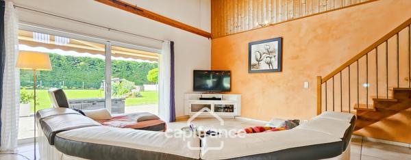 Maison de standing à Vernosc-lès-Annonay – Beaux volumes et parc arboré de plus de 3 000 m².