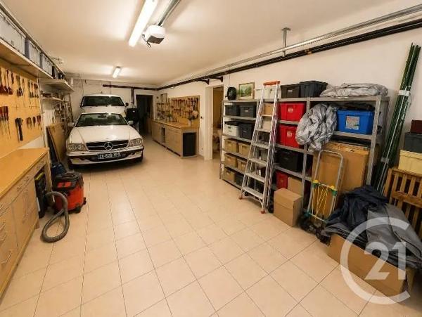 Maison à vendre  7 pièces - 193 m 2   LIVRY GARGAN  - 93