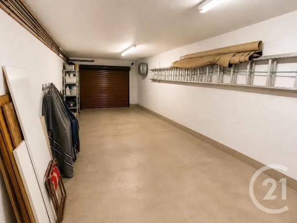 Maison à vendre  7 pièces - 193 m 2   LIVRY GARGAN  - 93