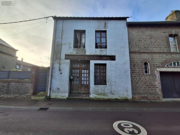 Maison à vendre à Carrouges dans l'Orne (61320), ref : 61013/221