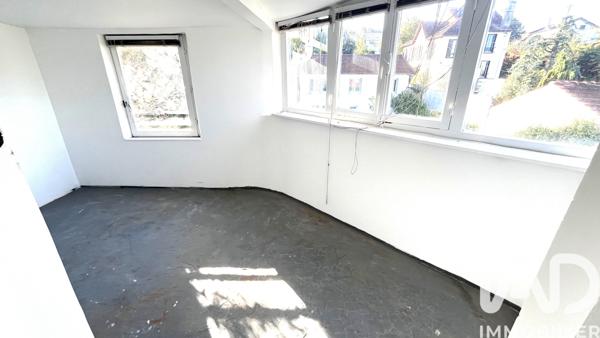 Maison à vendre 9 pièces 150 m² Villeneuve-le-Roi