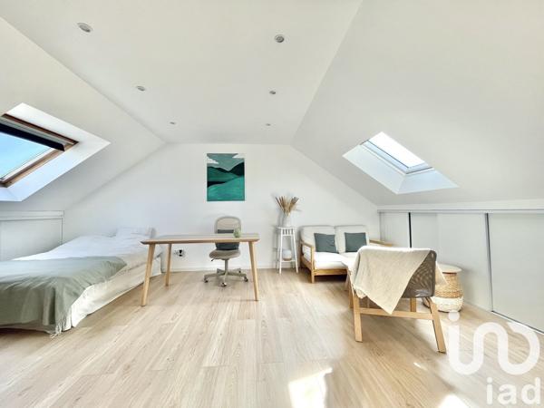 Maison à vendre 7 pièces 177 m² Saint-Germain-en-Laye