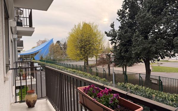 Appartement à vendre    3 pièces • 60,50 m2 Compiègne