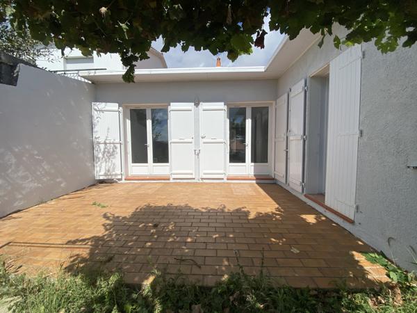 Maison de plain-pied au cœur de Brem-sur-Mer 85 m2 habitables Toutes les caractéristiques