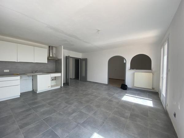 Maison de plain-pied au cœur de Brem-sur-Mer 85 m2 habitables Toutes les caractéristiques