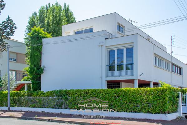 ROYAN LE CHAY - VILLA D' INSPIRATION LE CORBUSIER