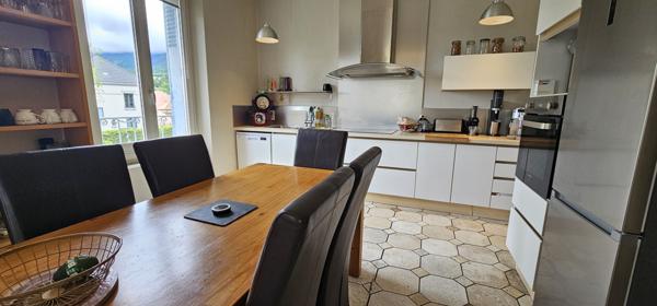 Gap (05000) À vendre : superbe appartement T4 avec grand jardin rare à GAP