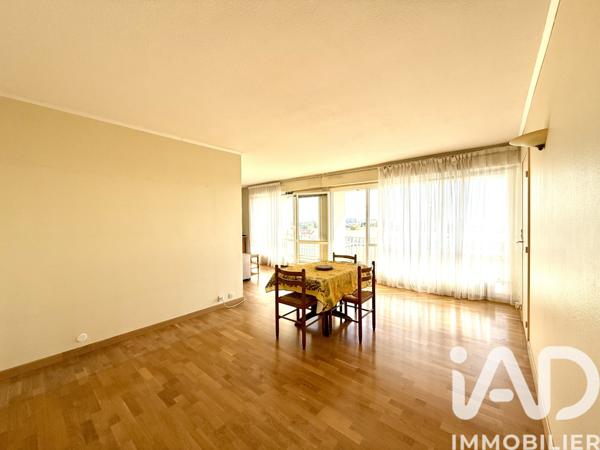 Appartement à vendre 4 pièces 81 m² Élancourt