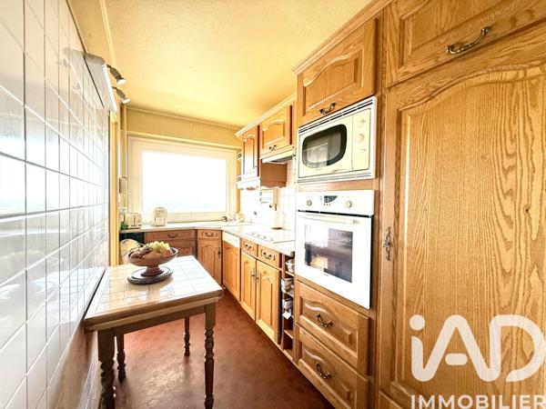 Appartement à vendre 4 pièces 81 m² Élancourt