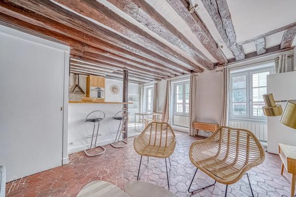 # Appartement – 57m² – Paris 7ème