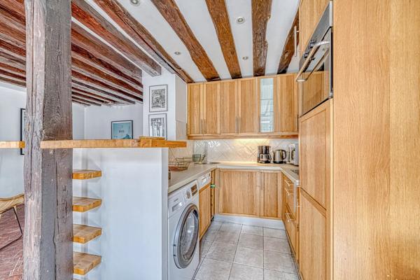 # Appartement – 57m² – Paris 7ème