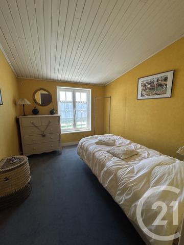 Maison à vendre  4 pièces - 89 m 2   STE MARIE DE RE  - 17