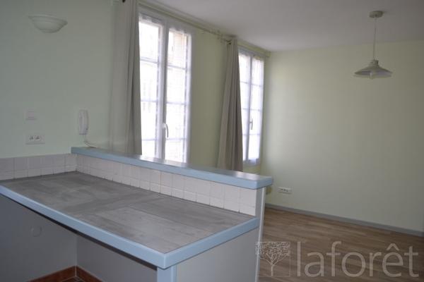 Location appartement Rochefort - 2 pièce(s) - 34 m² - 480 €/mois