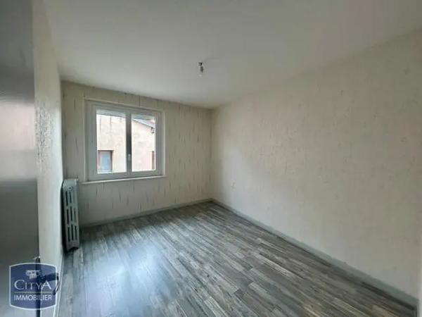 Maison à louer 3 pièces 65.76m² Aulnat (63510)