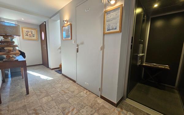 Maison à vendre    6 pièces • 210 m2 Vaux-sur-Mer