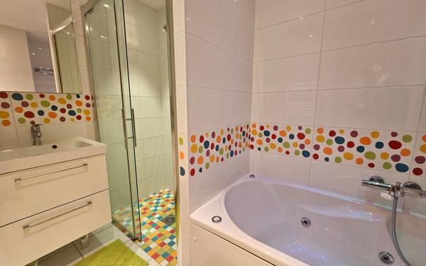 Maison à vendre    6 pièces • 210 m2 Vaux-sur-Mer