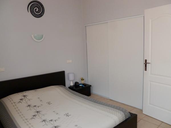 CHARMANT T3 DANS IMMEUBLE PIERRE
